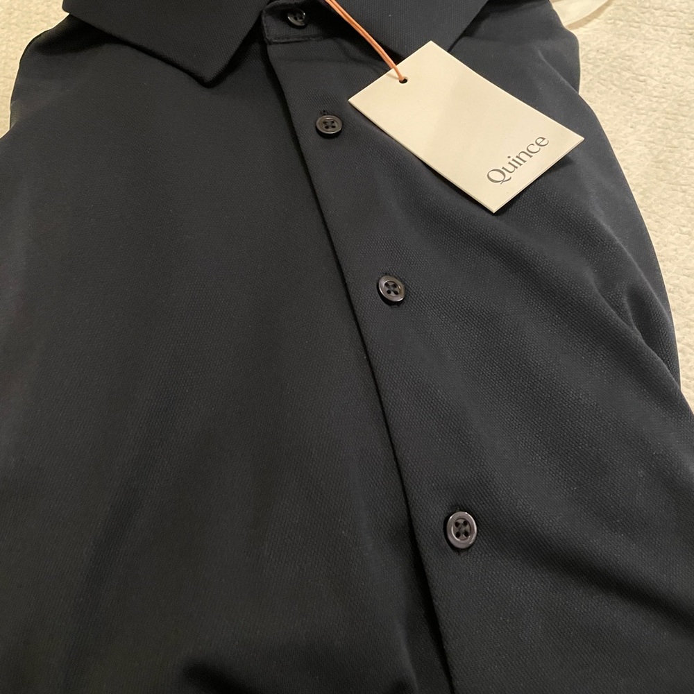 Quince Men's  Navy Long sleeve dress shirt